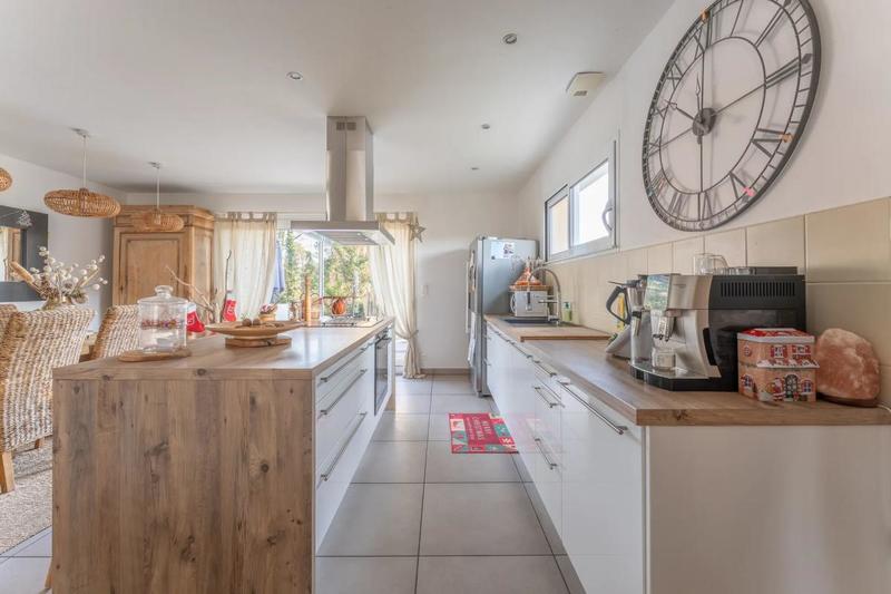 Maison - 103 m² - 5 pièces