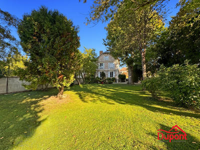 Maison - 190 m² - 8 pièces