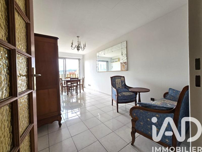 Appartement - 66 m² - 3 pièces