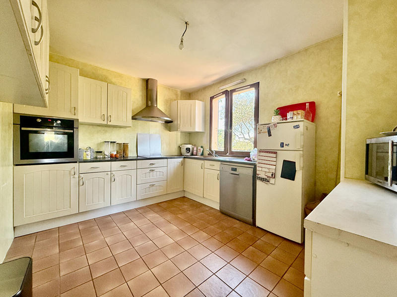 Maison - 111 m² - 5 pièces