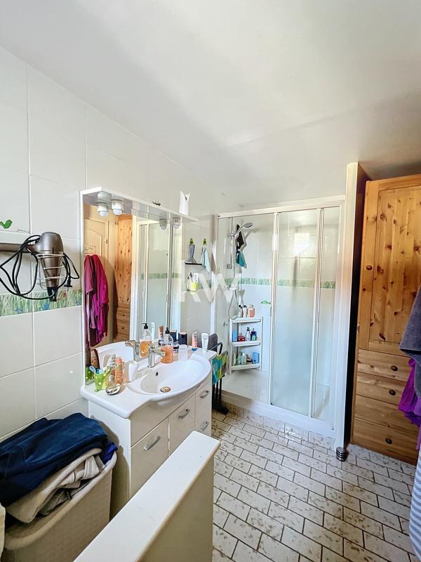 Maison ancienne - 93 m² - 5 pièces