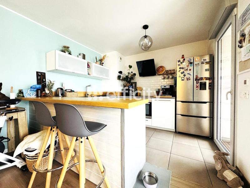 Appartement ancien - 62 m² - 3 pièces