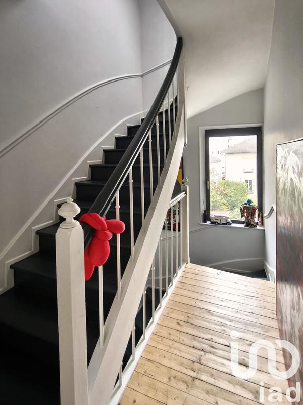 Maison de ville - 200 m² - 10 pièces