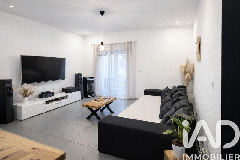 Maison de village - 220 m² - 7 pièces