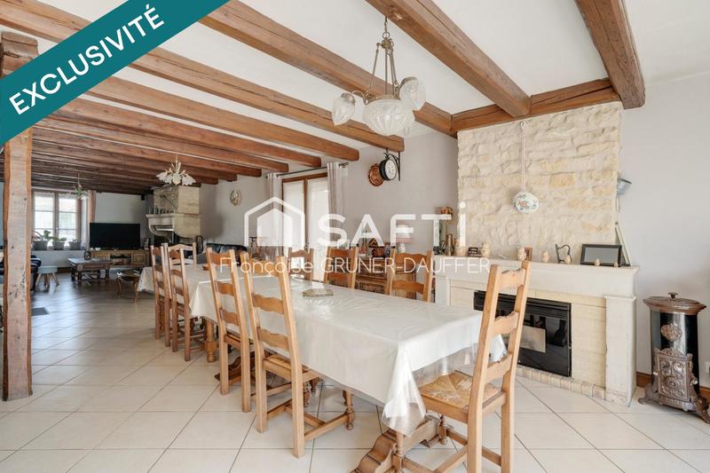 Maison - 214 m² - 5 pièces