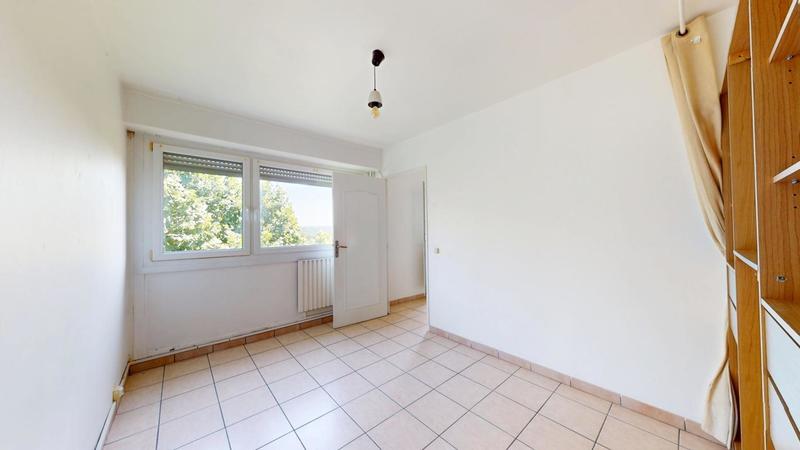 Appartement - 75 m² - 4 pièces