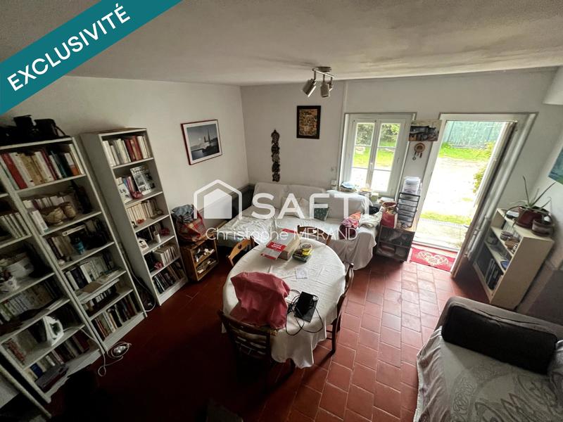 Maison - 221 m² - 11 pièces