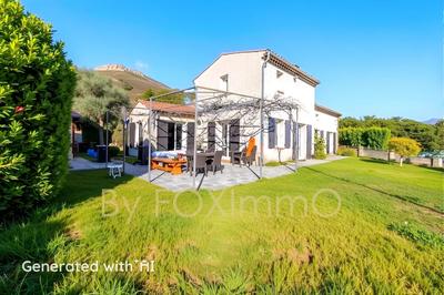 Maison - 166 m² - 6 pièces