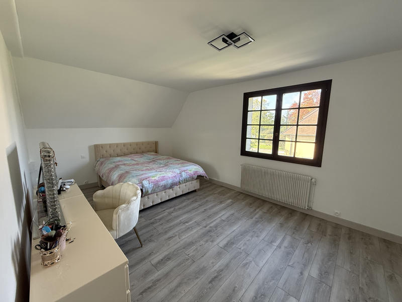 Maison - 185 m² - 5 pièces