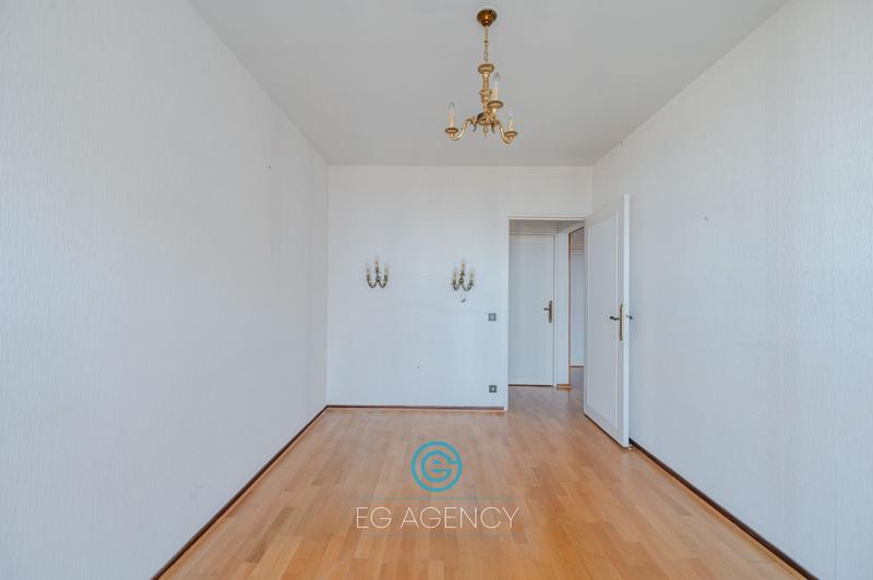 Appartement - 87 m² - 4 pièces