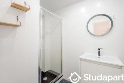 Chambre - 12 m² - 1 pièce