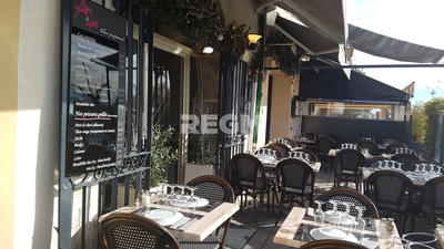 Fonds de commerce - Magasins - 111 m²