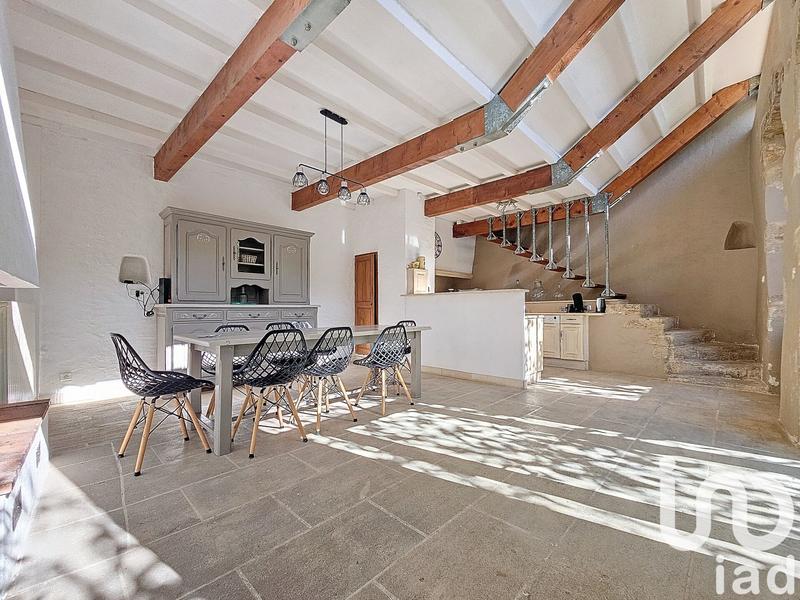 Maison - 204 m² - 9 pièces