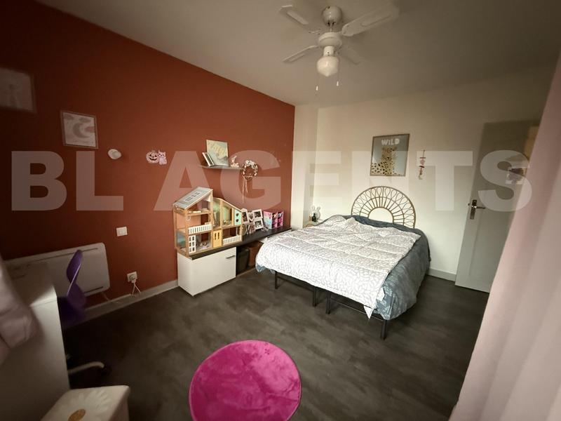 Maison jumelée - 115 m² - 5 pièces