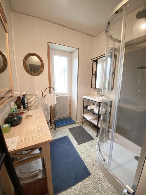 Maison - 343 m² - 12 pièces