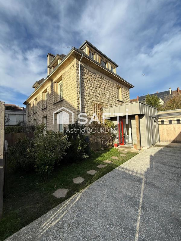 Maison - 155 m² - 6 pièces