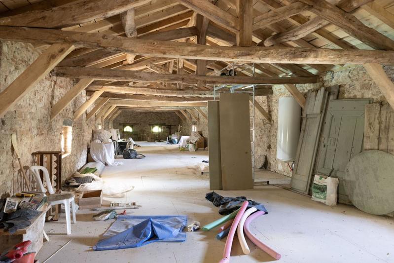 Château - 677 m² - 20 pièces