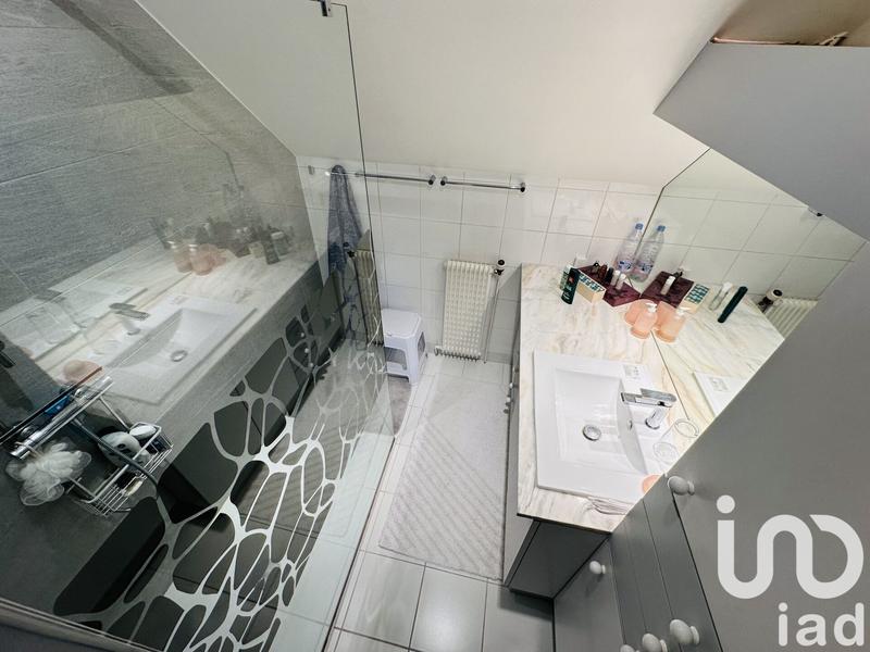 Maison - 160 m² - 8 pièces