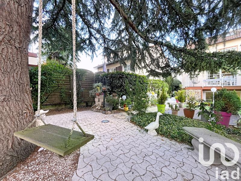 Maison - 164 m² - 9 pièces