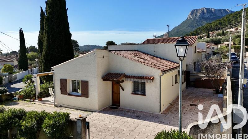 Maison - 79 m² - 3 pièces