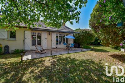 Maison - 97 m² - 5 pièces