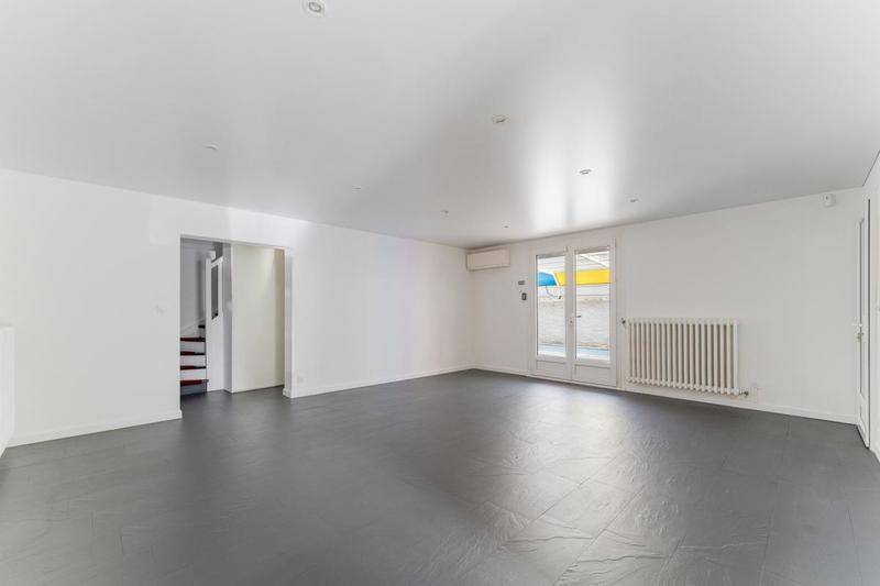 Maison - 162 m² - 6 pièces