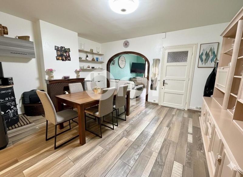 Maison - 127 m² - 5 pièces