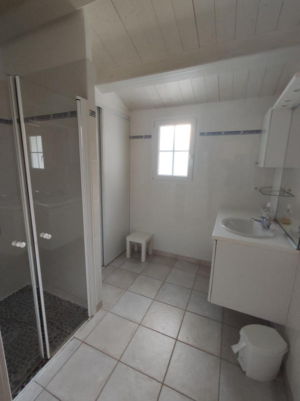 Maison - 102 m² - 4 pièces