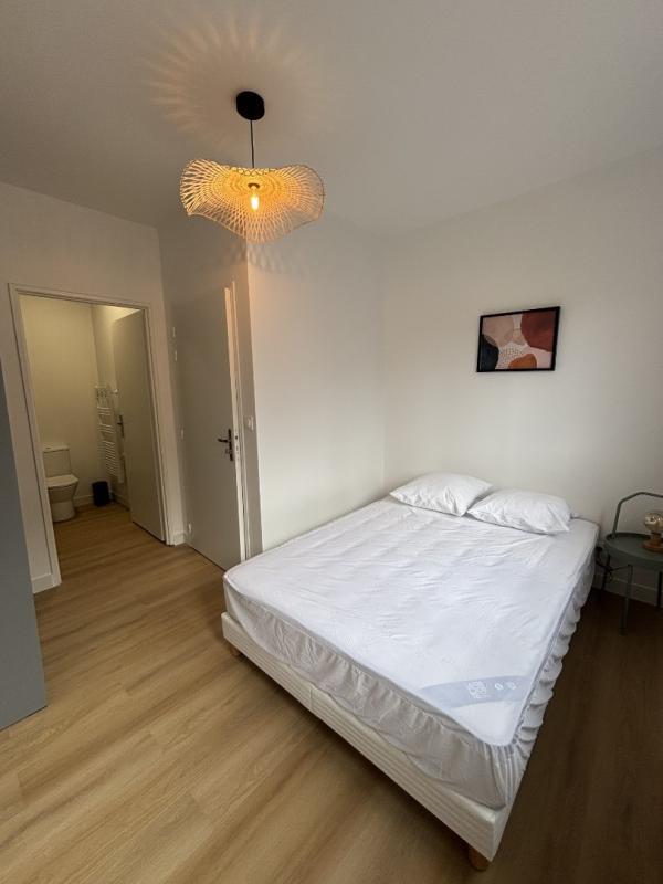 Chambre - 15 m² - 1 pièce