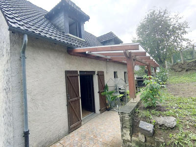 Maison - 102 m² - 5 pièces