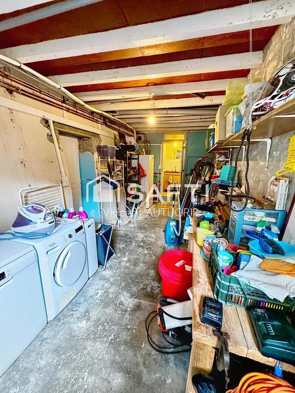 Maison - 198 m² - 7 pièces