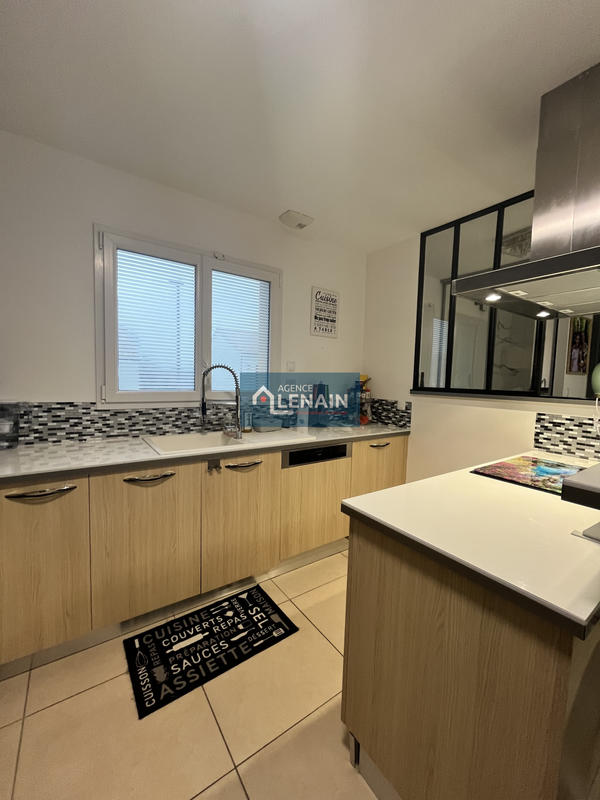 Maison - 91 m² - 5 pièces