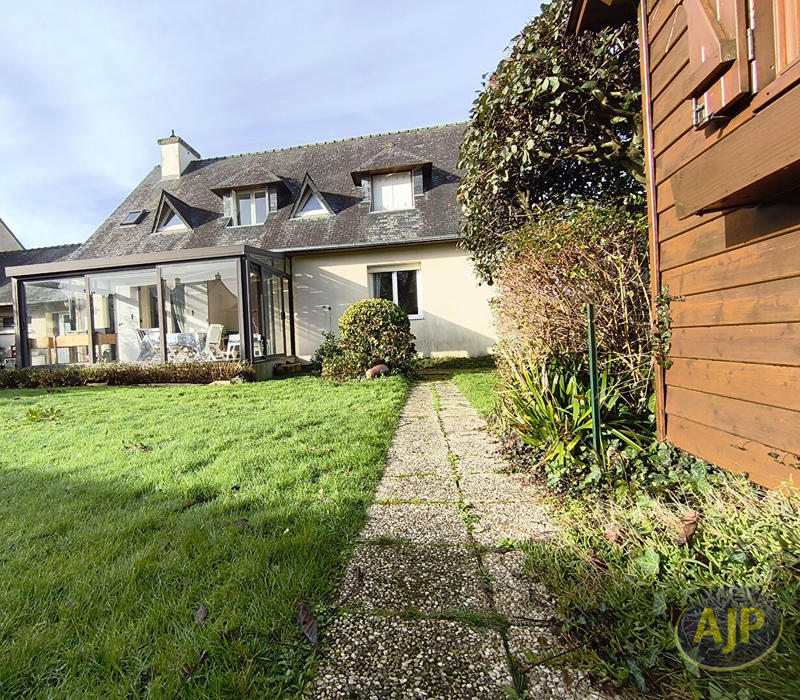 Maison - 134 m² - 7 pièces