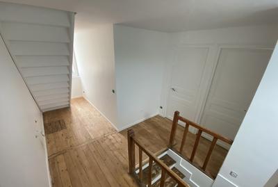 Maison - 200 m² - 5 pièces