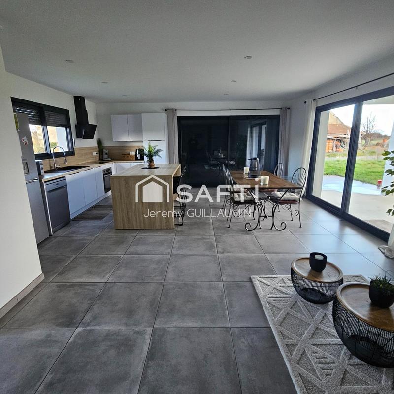 Maison - 156 m² - 6 pièces