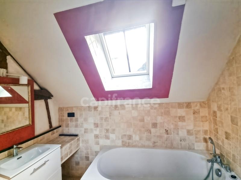 Studio - 24 m² - 1 pièce