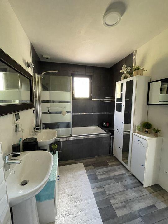 Maison - 115 m² - 7 pièces