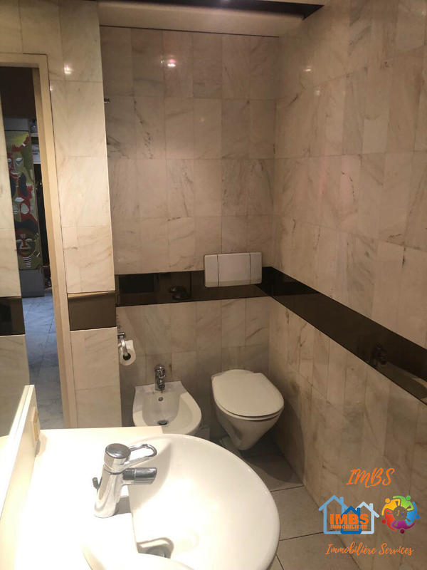 Appartement - 142 m² - 6 pièces