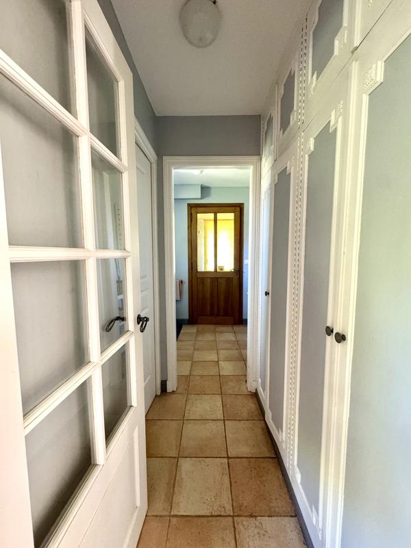 Maison traditionnelle - 141 m² - 6 pièces