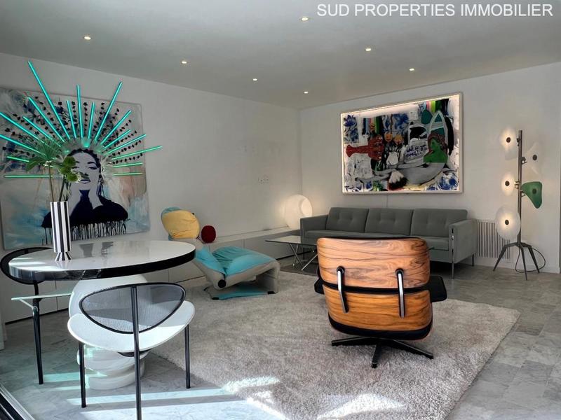 Appartement - 85 m² - 3 pièces