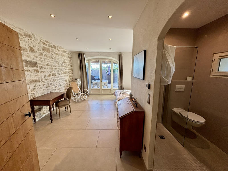 Mas - 185 m² - 5 pièces