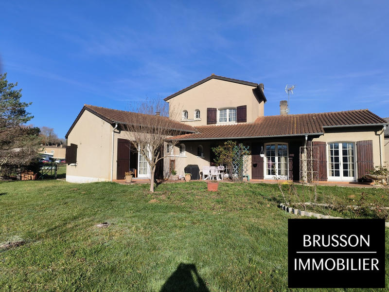 Maison - 140 m² - 6 pièces