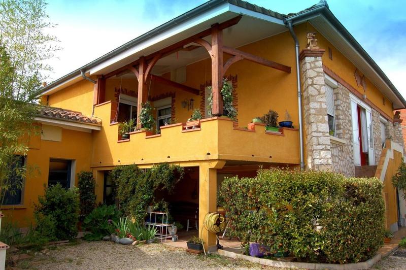 Maison - 300 m² - 6 pièces