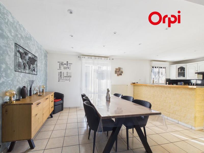 Maison - 100 m² - 4 pièces