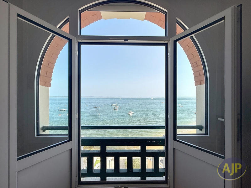 Appartement - 88 m² - 3 pièces