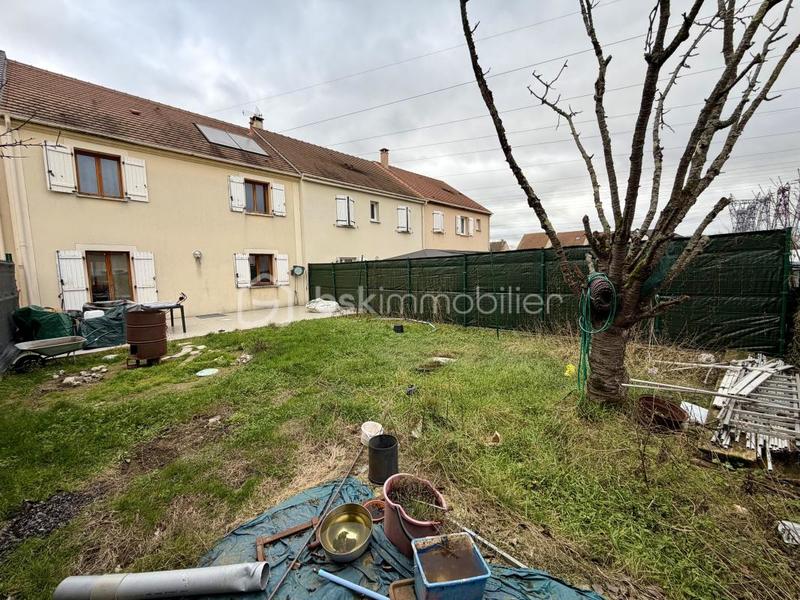 Maison - 100 m² - 6 pièces