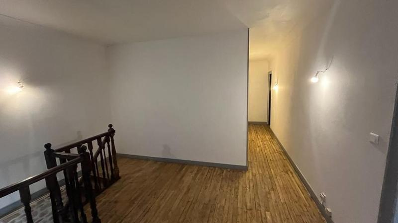 Maison - 151 m² - 6 pièces