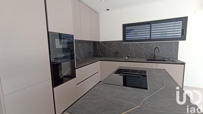 Maison - 168 m² - 5 pièces