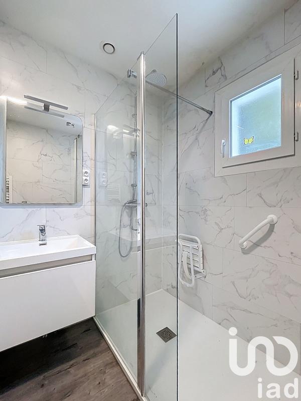 Maison - 175 m² - 12 pièces