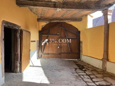 Maison - 260 m² - 8 pièces